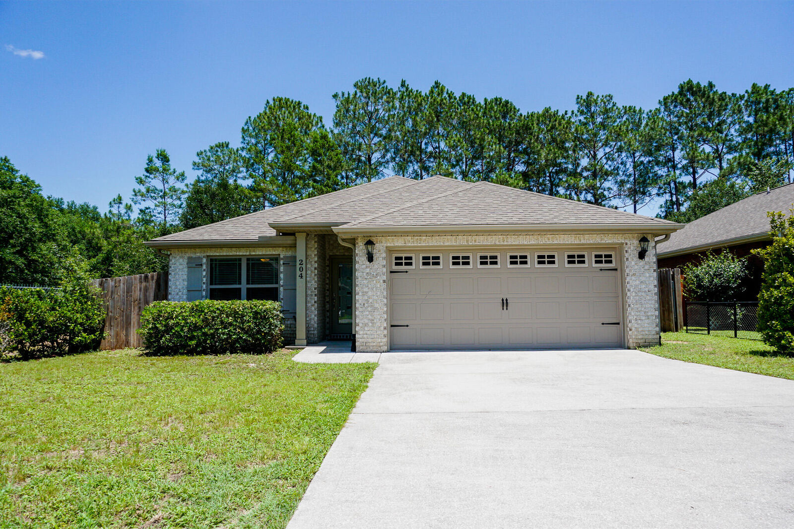 Property Photo:  204 January Court  FL 32539 