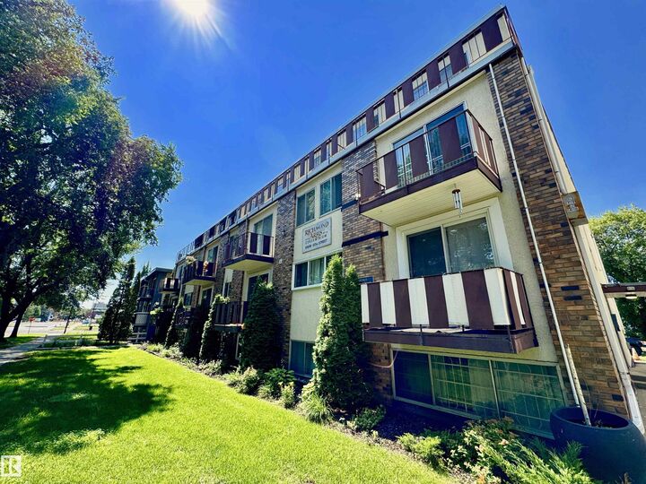 Property Photo: 10616 123 Street NW 18 AB T5N 1P2