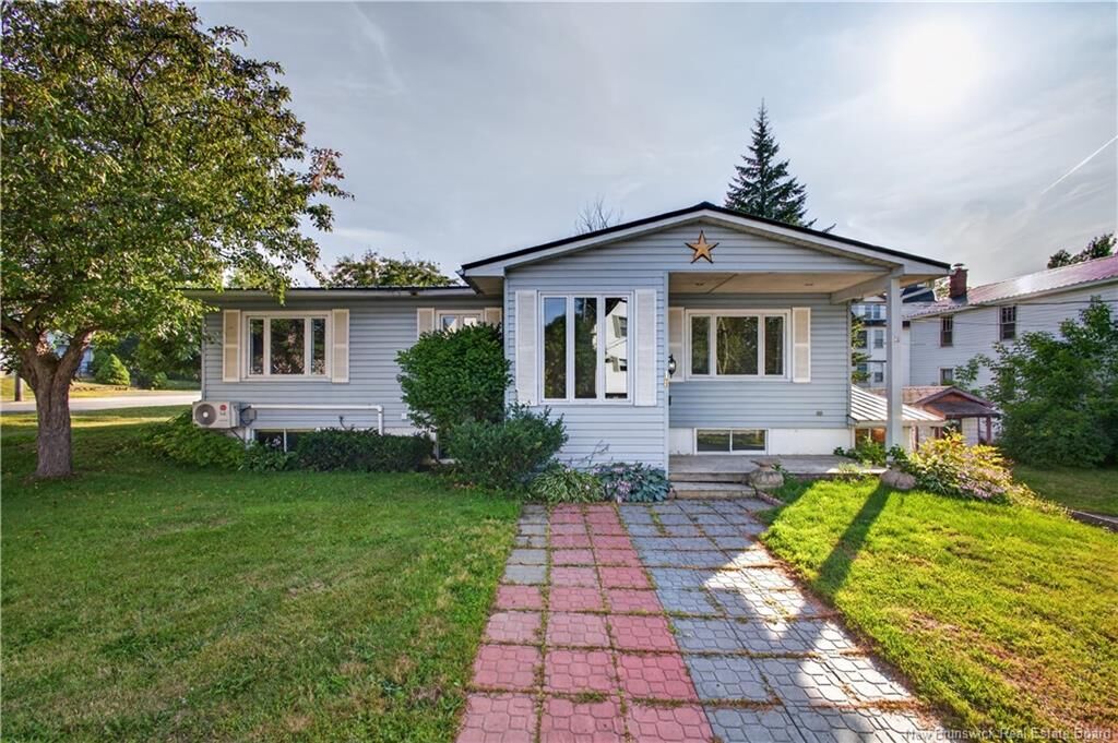 Property Photo:  18 Lobban Avenue  NB E1N 2W5 