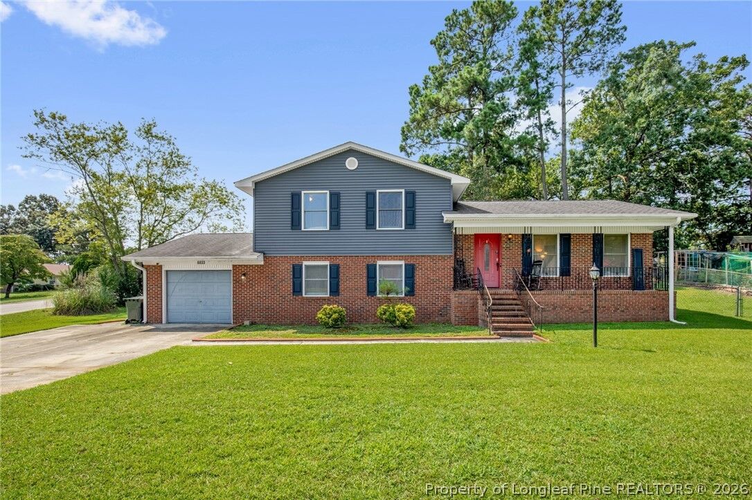 Property Photo:  6833 Brasswood Drive  NC 28314 