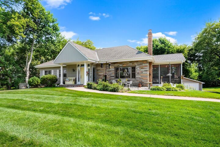 Property Photo:  5565 Howards Point Road  MN 55331 