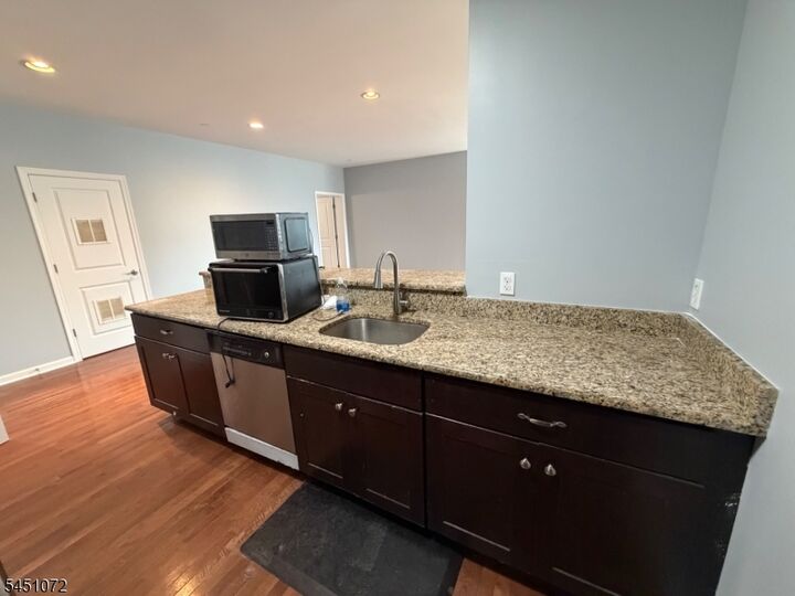 Property Photo: 7 Myrtle St Unit 2 NJ 07003