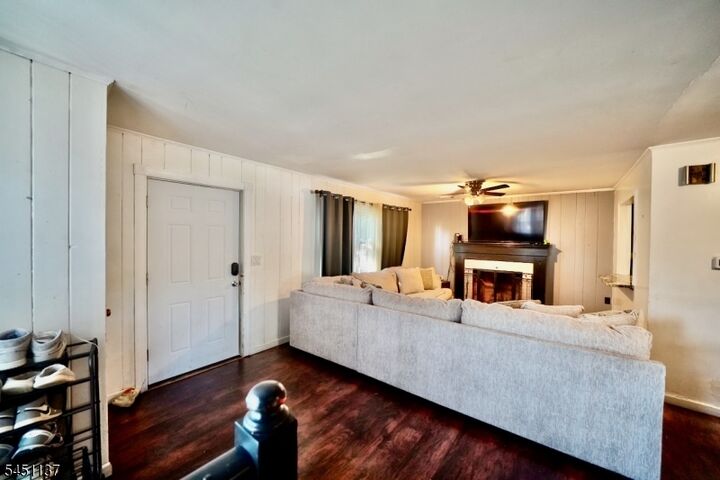 Property Photo: 17 Orchard St NJ 07442