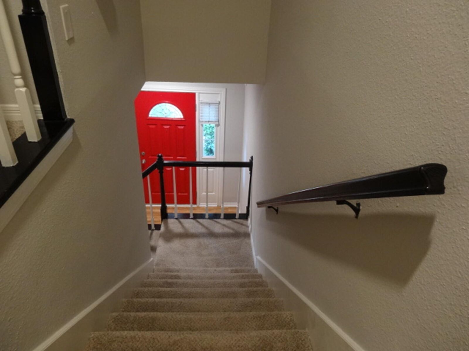 Property Photo: 864 Augusta Drive 208 TX 77057