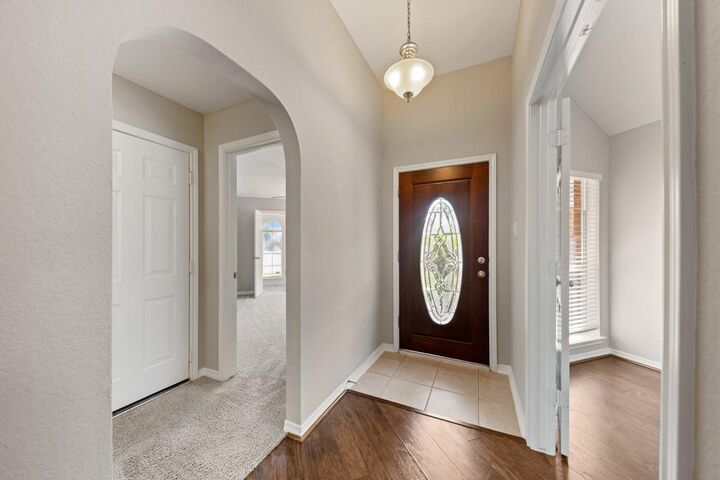 Property Photo: 1014 Cavern Brook Lane TX 77545