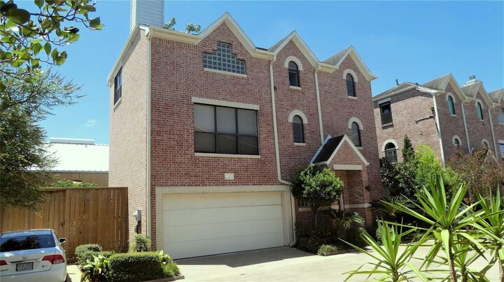 Property Photo: 6418 Ferris Drive 3 TX 77081