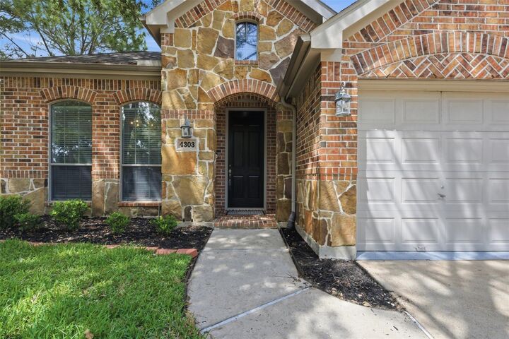 Property Photo:  4303 Wellington Grove Lane  TX 77479 
