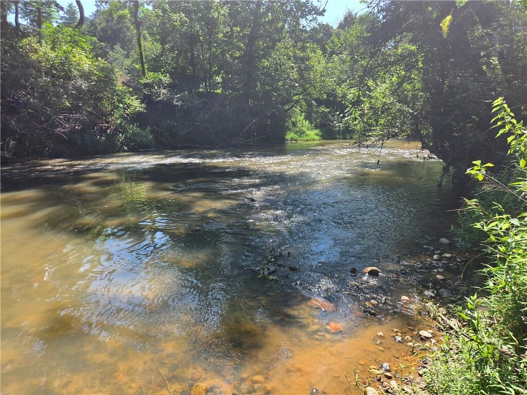 Property Photo: 700 Nelson Lane NC 28651