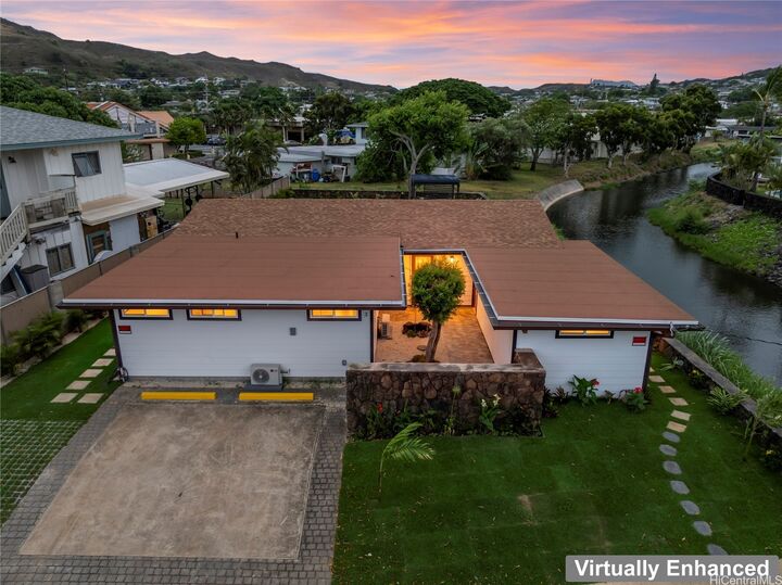 Property Photo:  743 Akumu Street  HI 96734 