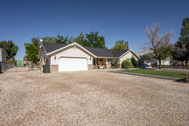Property Photo: 4681 N Santa Fe Trail UT 84721