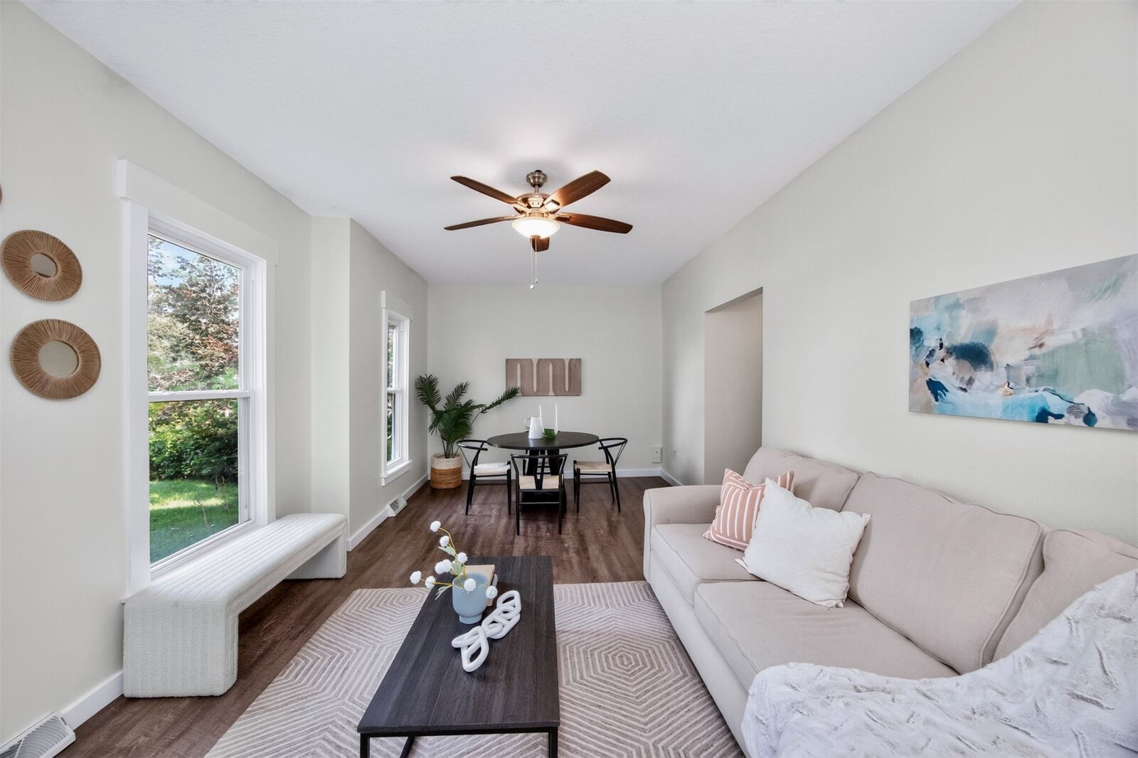 Property Photo: 1079 36th Street IA 50311