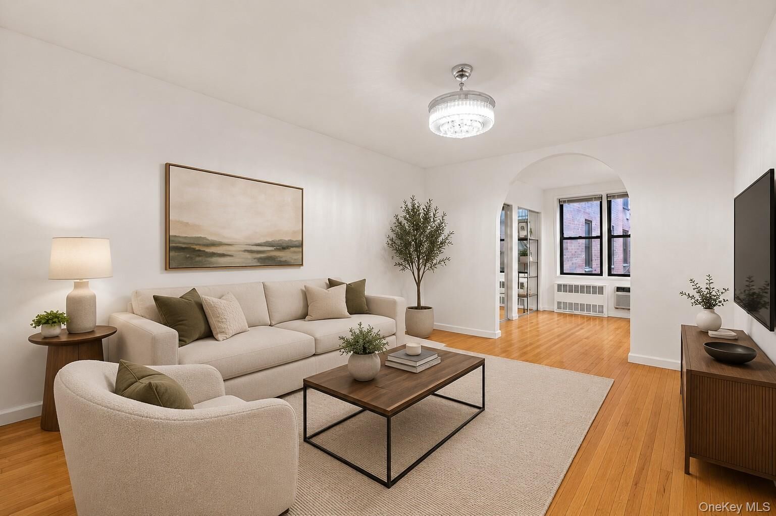 Property Photo:  665 Thwaites Place 3A  NY 10467 