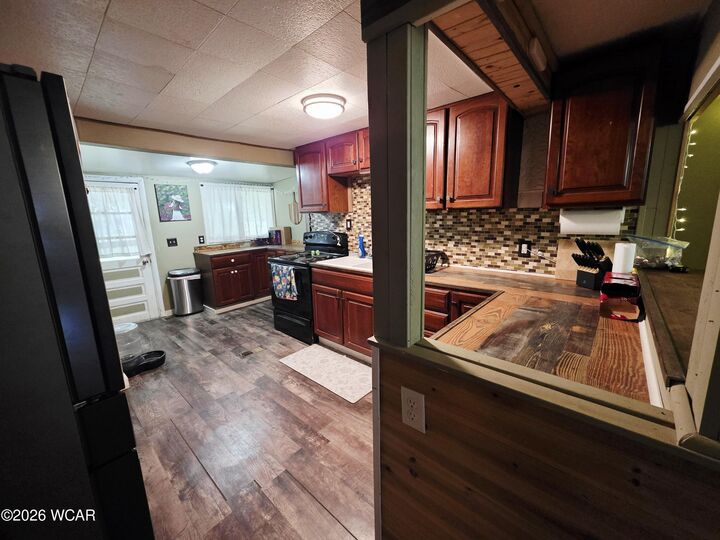 Property Photo:  333 N Ida Street  OH 43326 