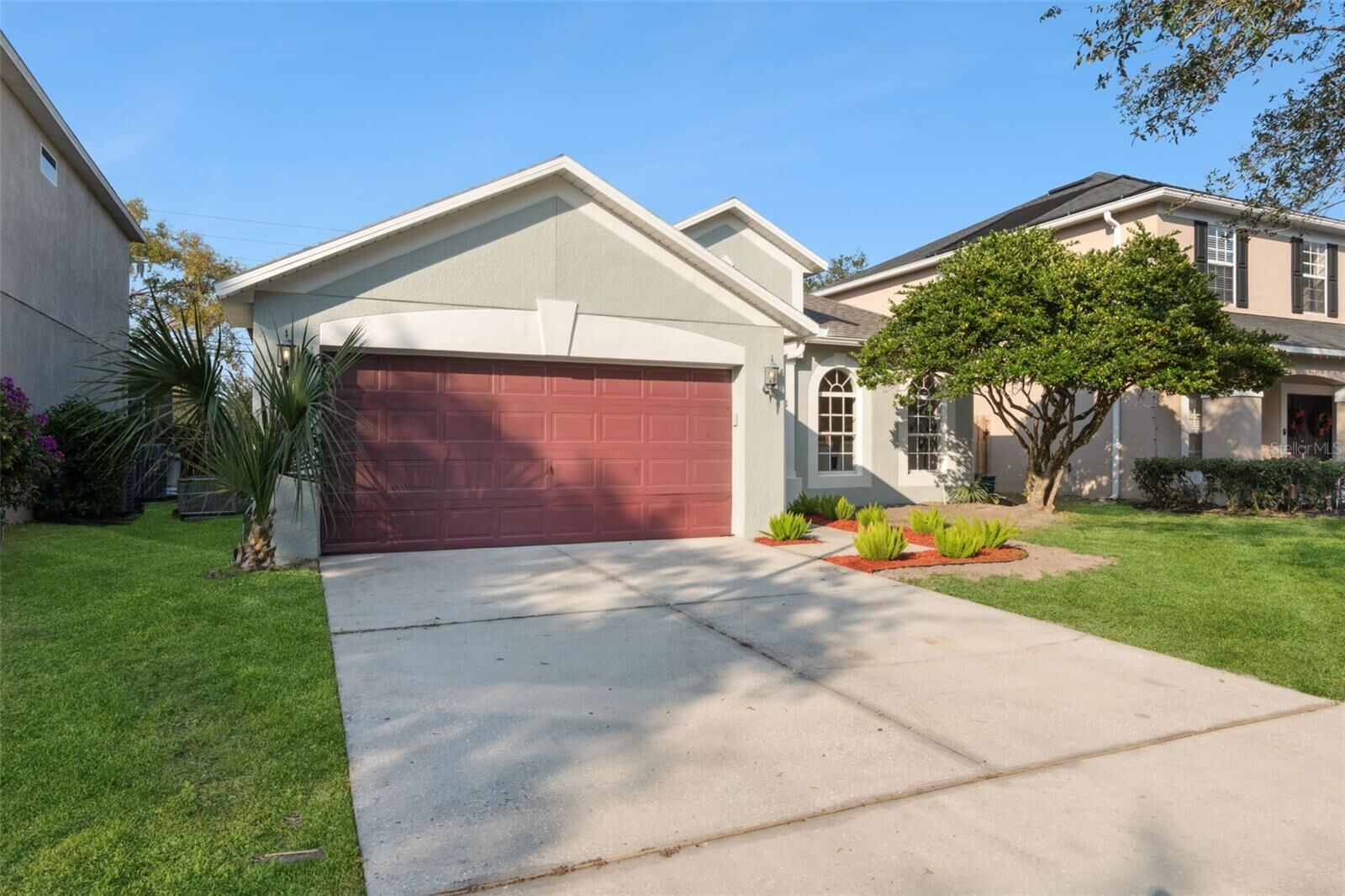 Property Photo: 1209 Cathcart Circle FL 32771