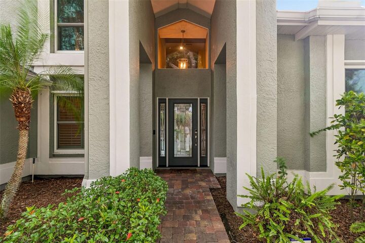 Property Photo: 1128 Mainsail Drive FL 34689