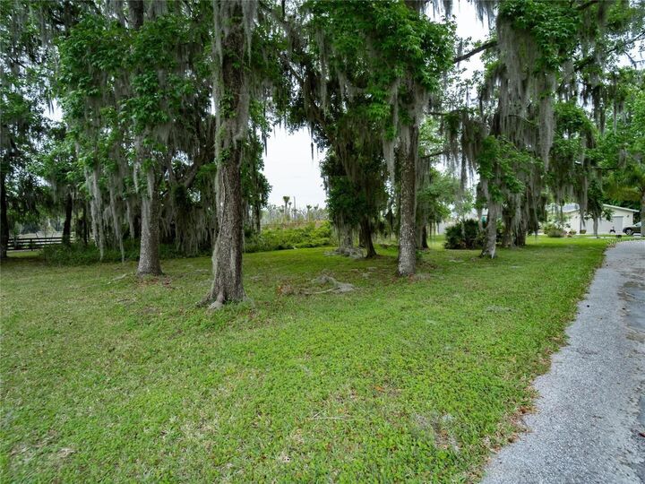 Property Photo: Lot 30 Blk C Oxford Court FL 34785