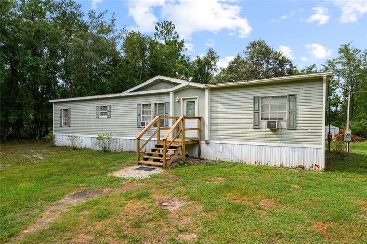Property Photo:  9798 State Road 100 W  FL 32091 