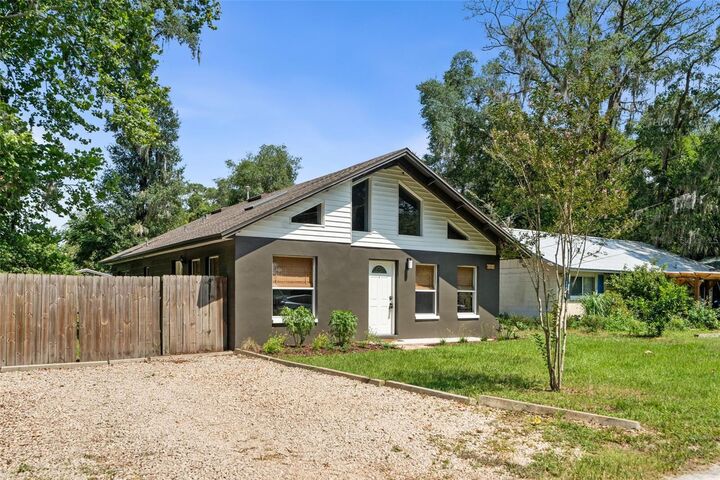 Property Photo: 3177 NW 9th Terrace FL 32609