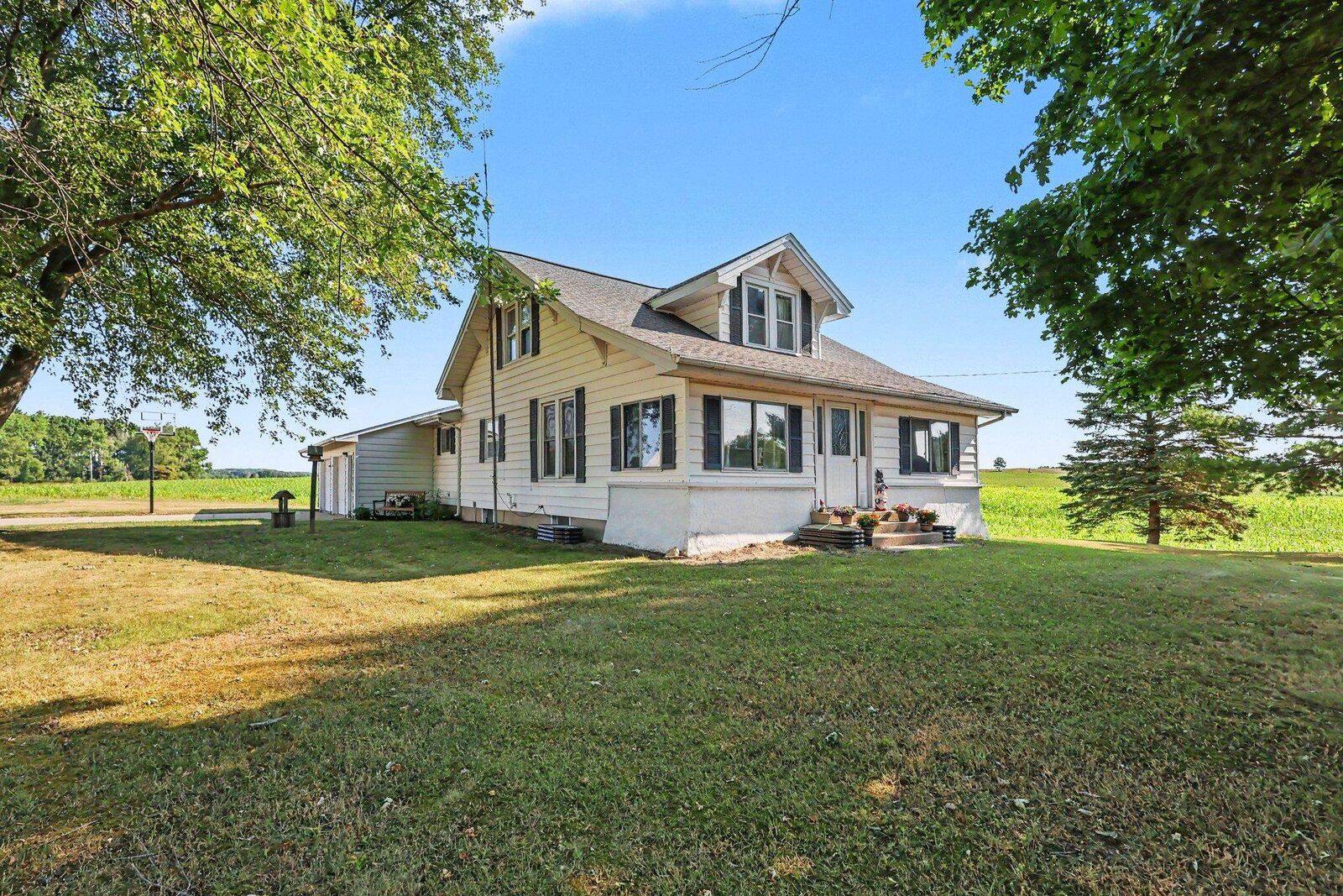 Property Photo: 7114 1 Mile Road MI 48850