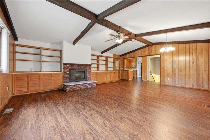 Property Photo:  1015 N 10th Street  SD 57783 