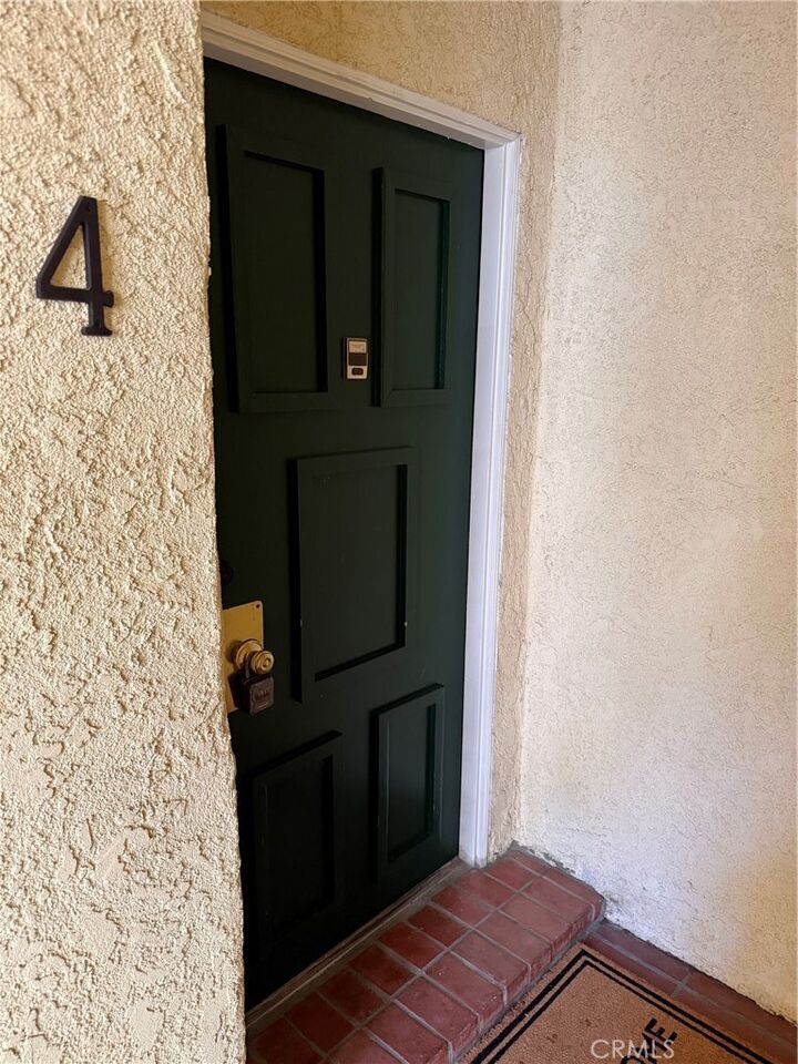 Property Photo: 4807 Beck Avenue 4 CA 91601