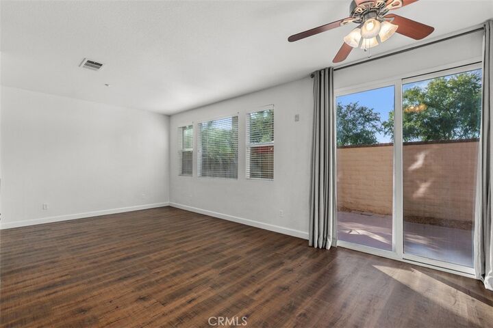 Property Photo:  41737 Ridgewalk St. 1  CA 92562 