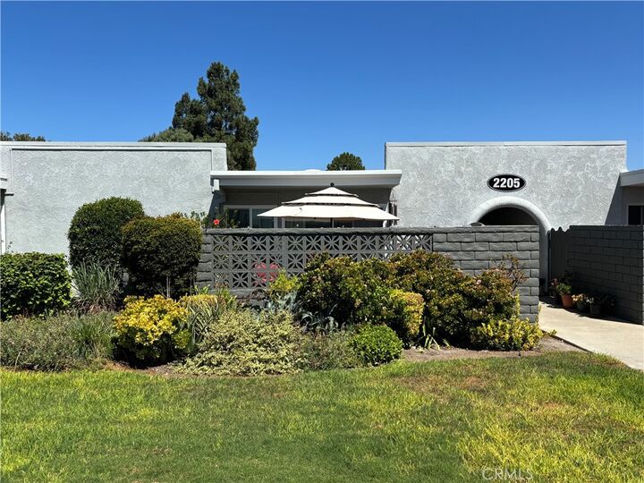 Property Photo: 2205 Via Mariposa E G CA 92637
