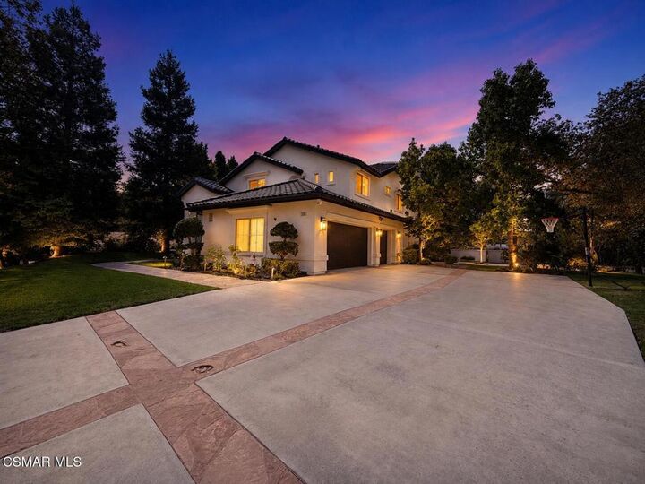 Property Photo: 1660 Cross Bridge Place CA 91362