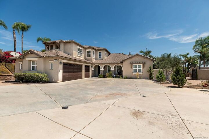 Property Photo:  5148 Minneola Drive  CA 92028 