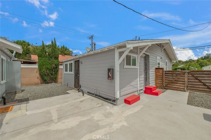 Property Photo:  1891 Saint Louis  CA 90755 