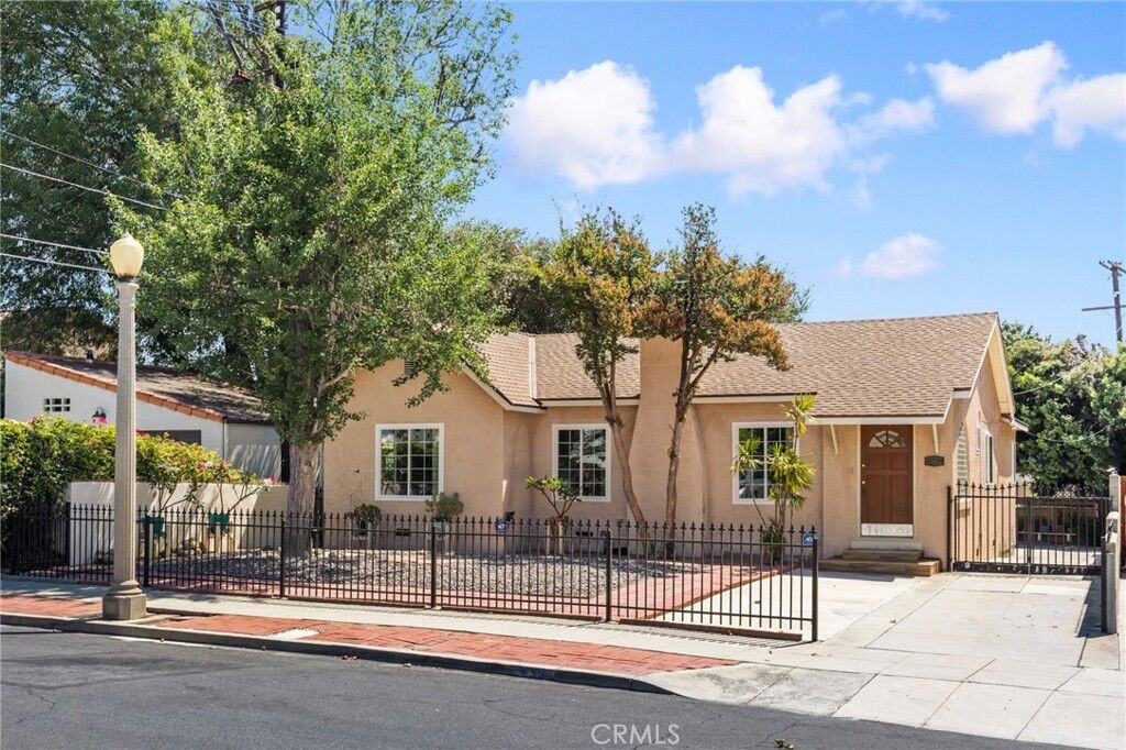Property Photo:  430 Milton Drive  CA 91775 