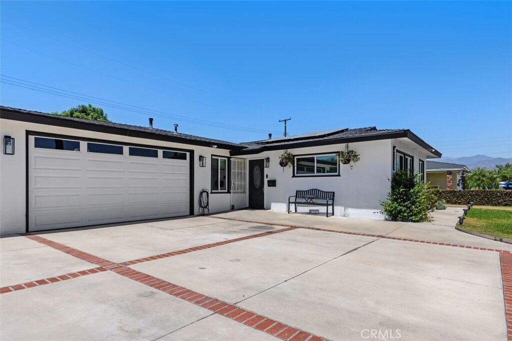 Property Photo:  4711 N Hollenbeck  CA 91722 