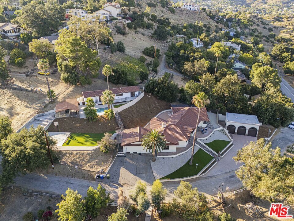 Property Photo:  23911 Homezell Drive  CA 91304 