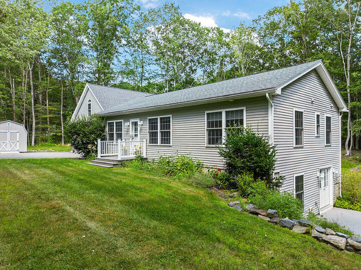 Property Photo:  27 Ruby Ridge Road  ME 04364 