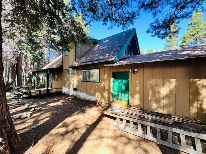 Property Photo: 1100 E San Bernardino Avenue CA 96150