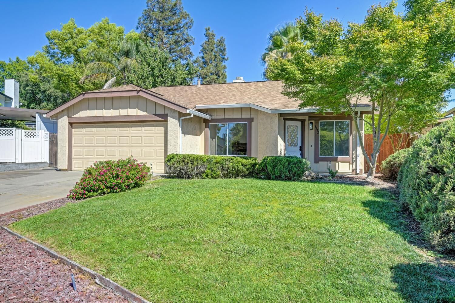 Property Photo:  3912 Onawa Court  CA 95843 