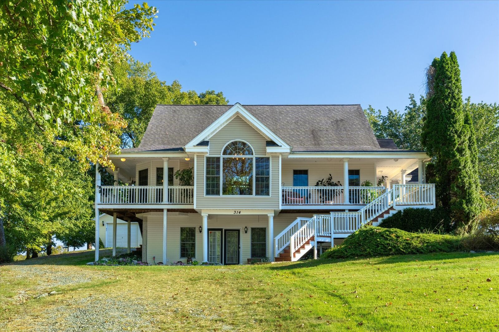 Property Photo:  314 Birdsong Dr  KY 42211 