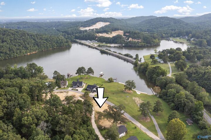 Property Photo:  3-5 Paradise Ridge Road  AL 35983 
