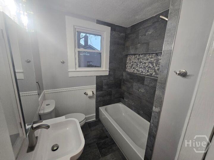 Property Photo:  2209 Mississippi Avenue  GA 31404 