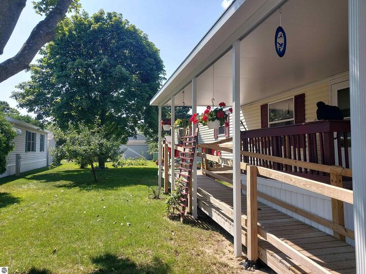 Property Photo: 1671 David Place MI 49686