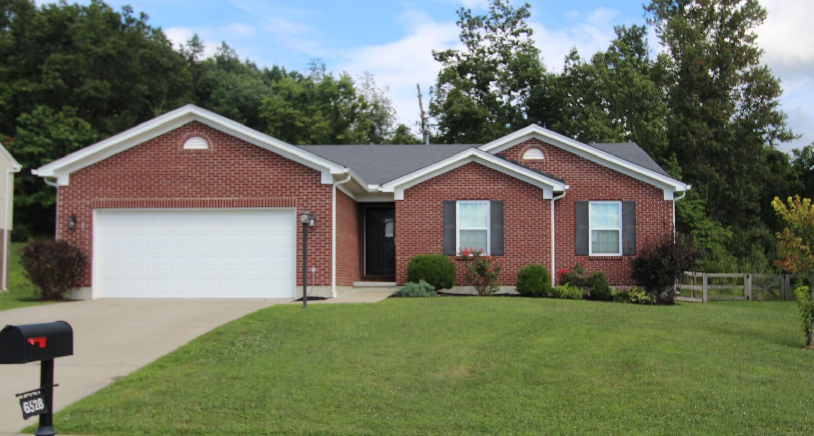 Property Photo: 6528 Hammer Court KY 41005