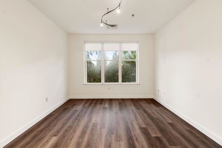Property Photo:  370 Farrell Street  VT 05403 