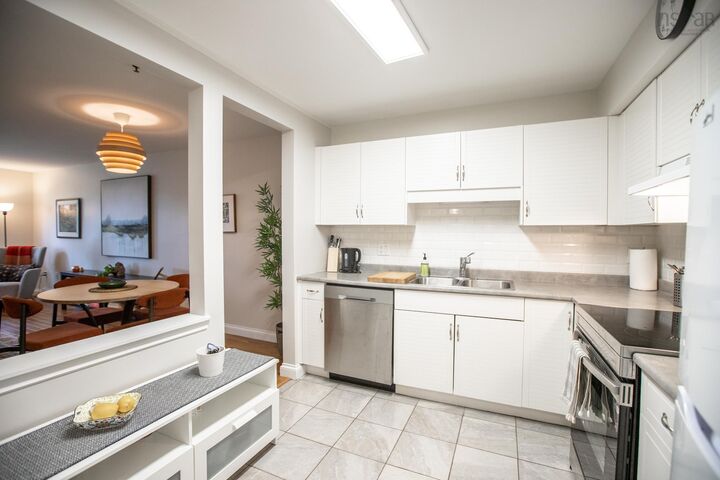 Property Photo: 104 87 Kearney Lake Road NS B3M 4H1