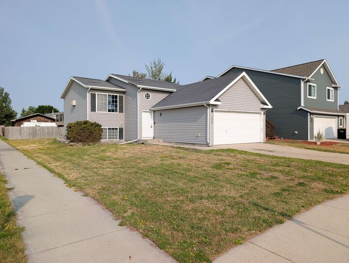 Property Photo: 1866 12th St E ND 58078
