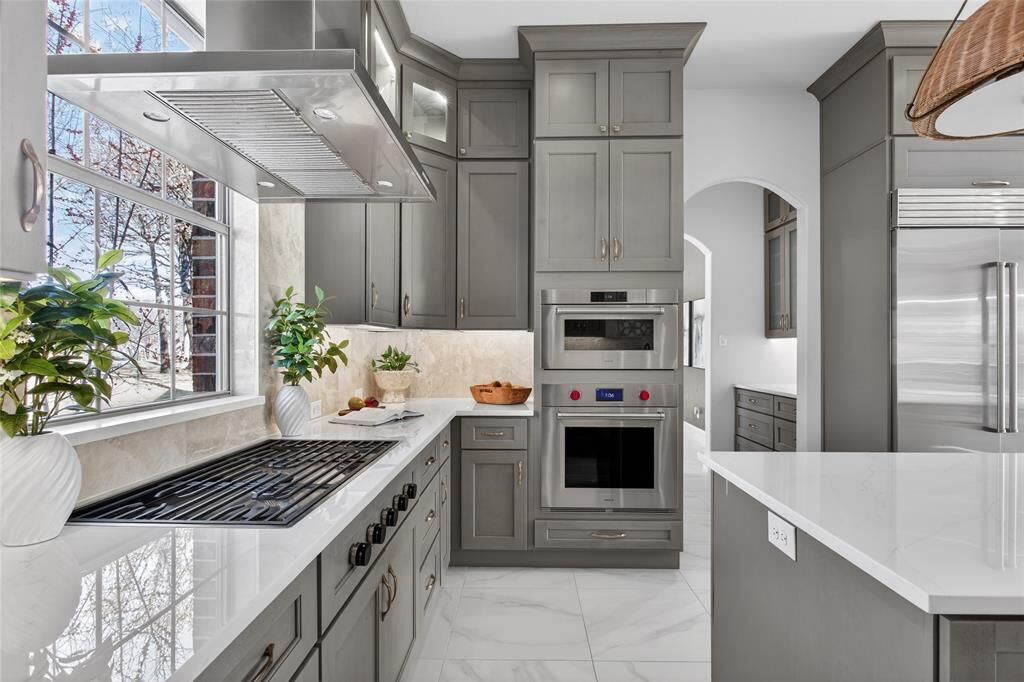 Property Photo:  5704 Pine Valley Drive  TX 75022 