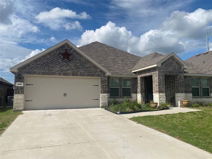 Property Photo: 159 Mapleoak Drive TX 75135