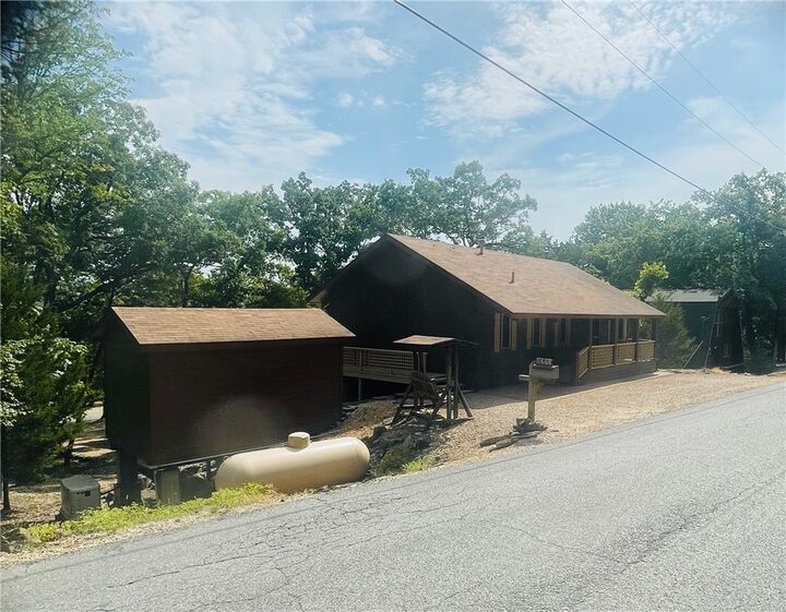 Property Photo: 11668 Dogwood Drive AR 72732