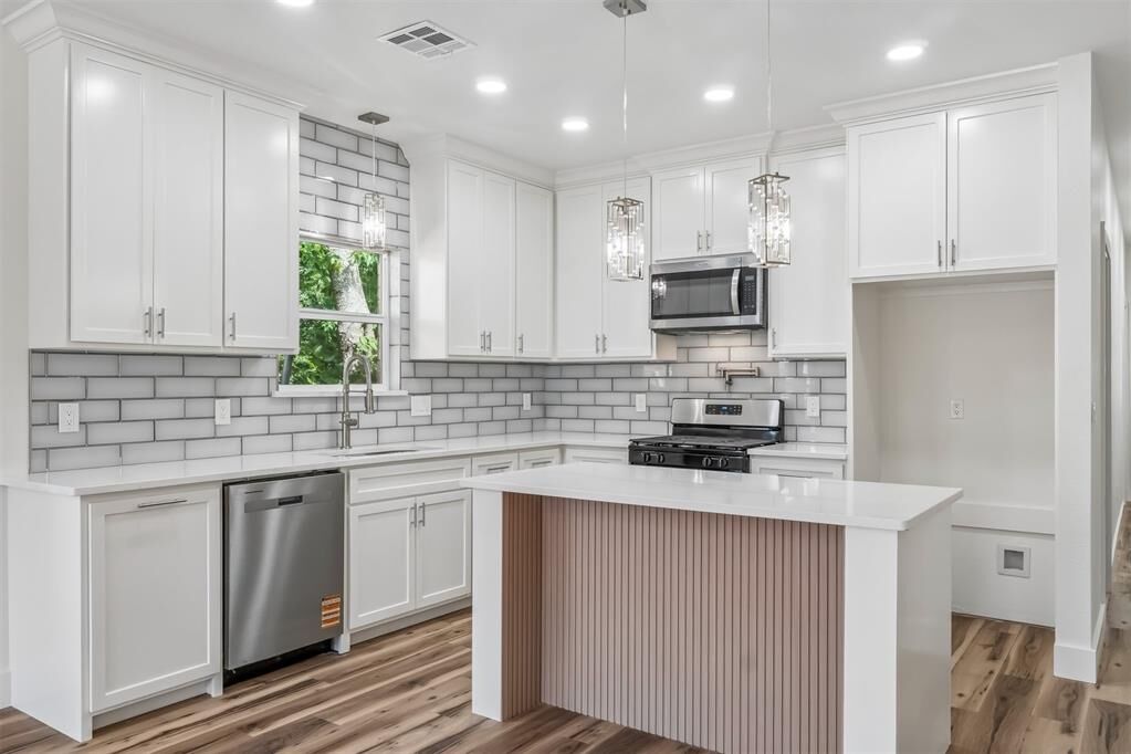 Property Photo: 321 NW 91st Street OK 73114
