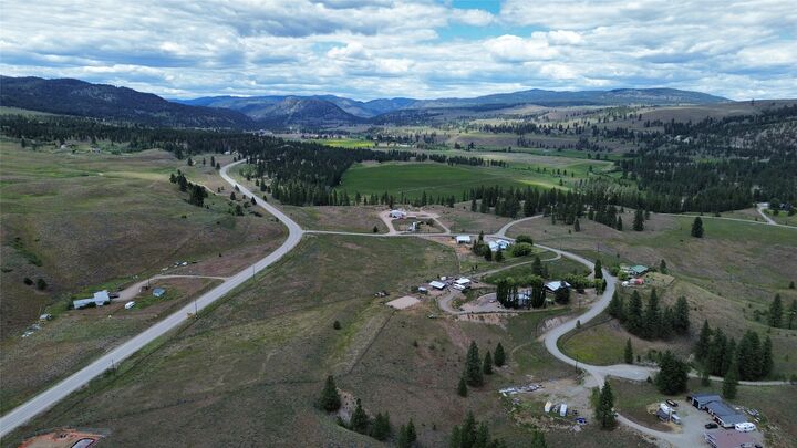 Property Photo: 324 Sunflower Estates Road BC V0X 1W0