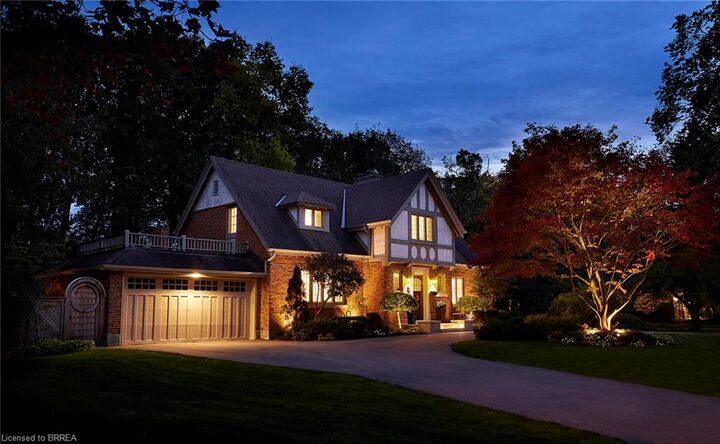 19 Inwood Drive — photo 1